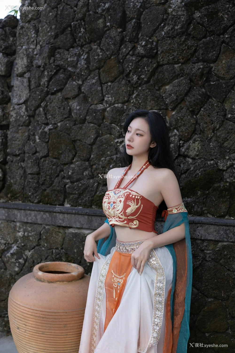 1P - [XiuRen秀人网] No.9757 安然anran