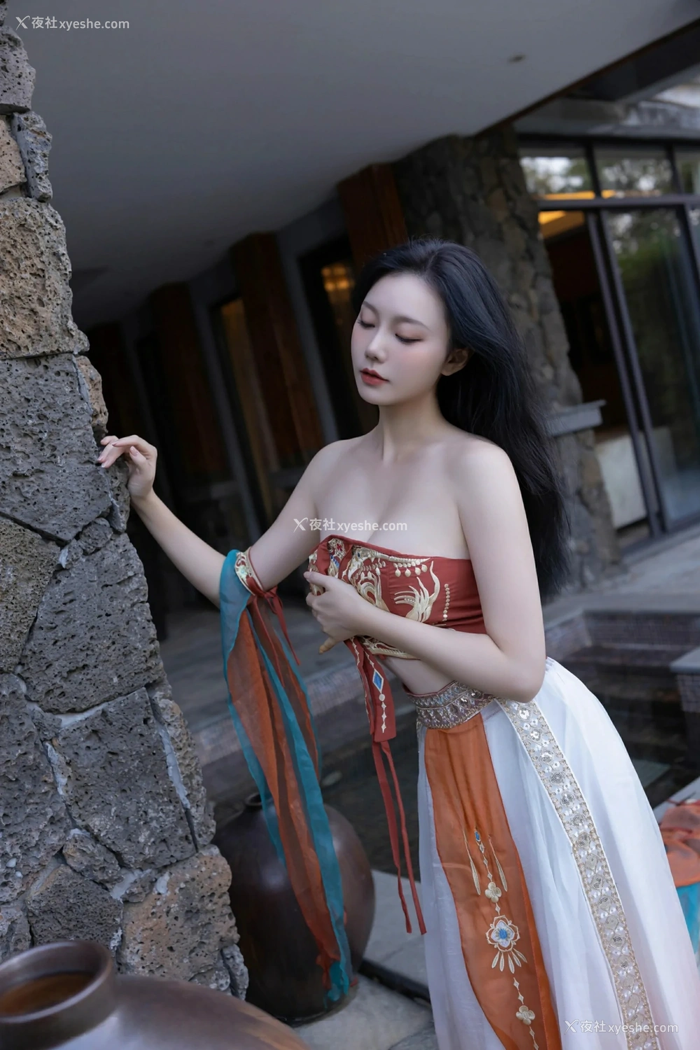 1P - [XiuRen秀人网] No.9757 安然anran
