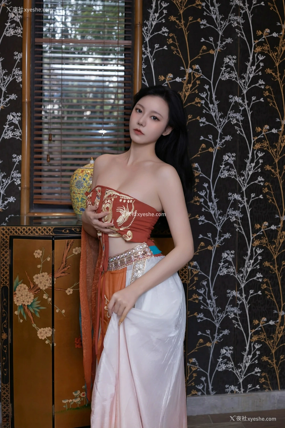1P - [XiuRen秀人网] No.9757 安然anran