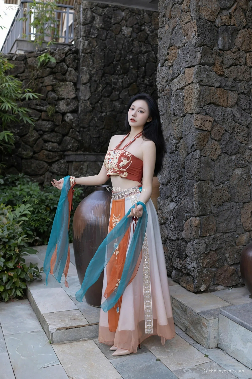 1P - [XiuRen秀人网] No.9757 安然anran