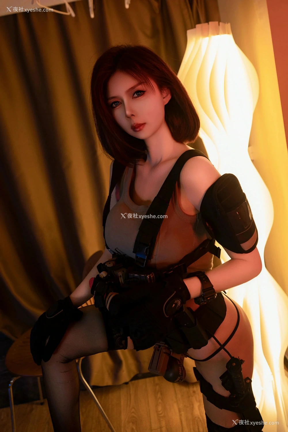 1P - [XiuRen秀人网] No.9759 白芷yy