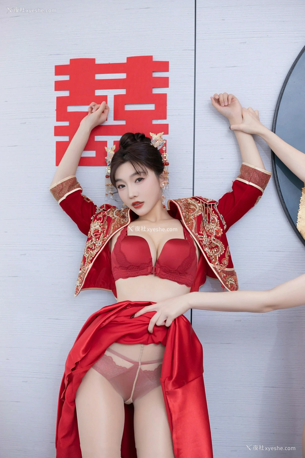 1P - [XiuRen秀人网] No.9770 陆萱萱