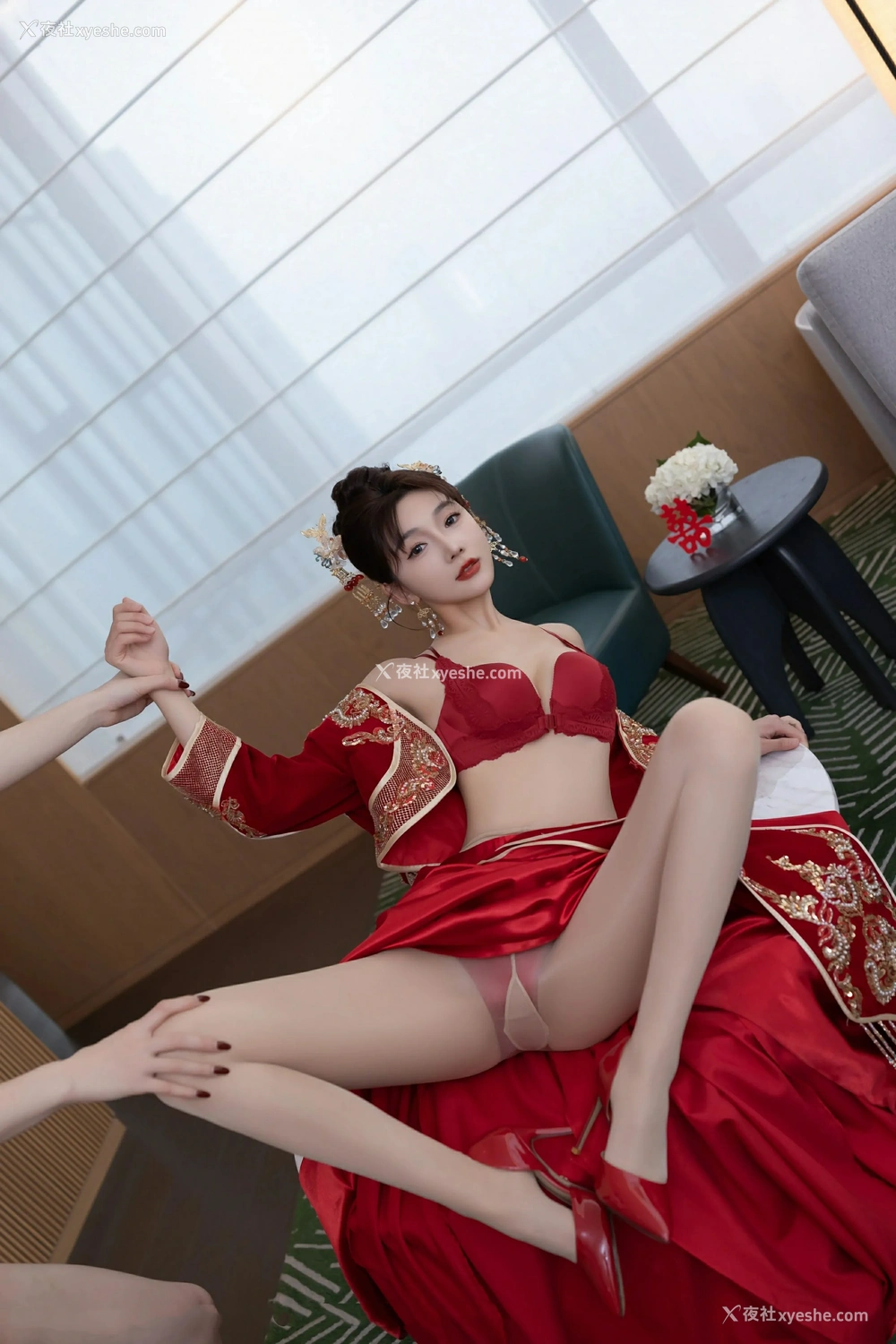 1P - [XiuRen秀人网] No.9770 陆萱萱