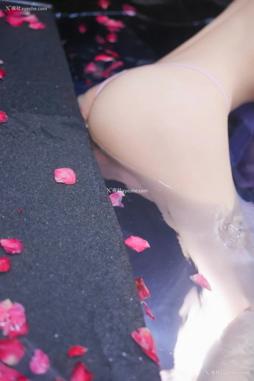 1P - [XiuRen秀人网] No.9778 桃妖夭