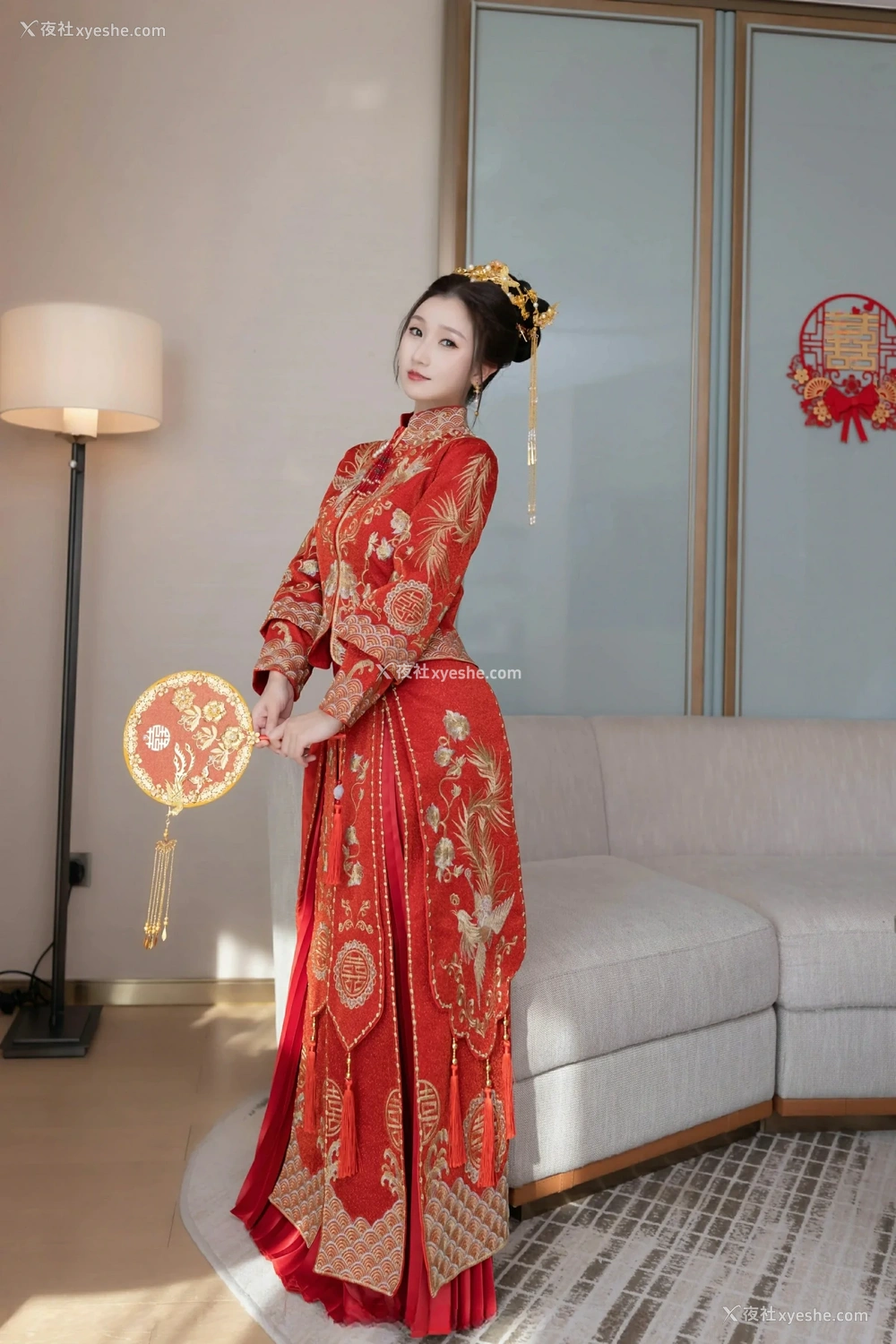 1P - [XiuRen秀人网] No.9811 杏子Yada