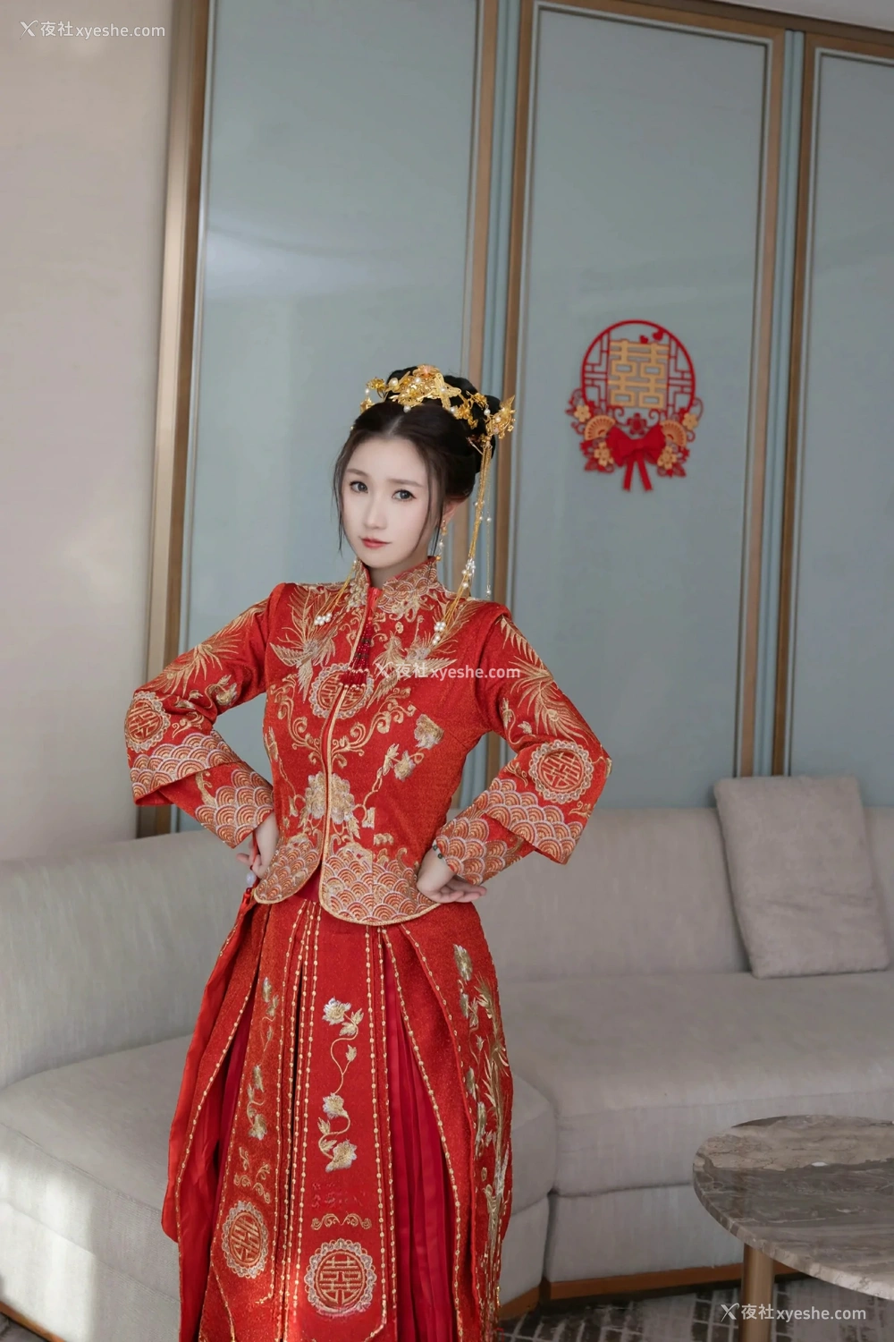 1P - [XiuRen秀人网] No.9811 杏子Yada