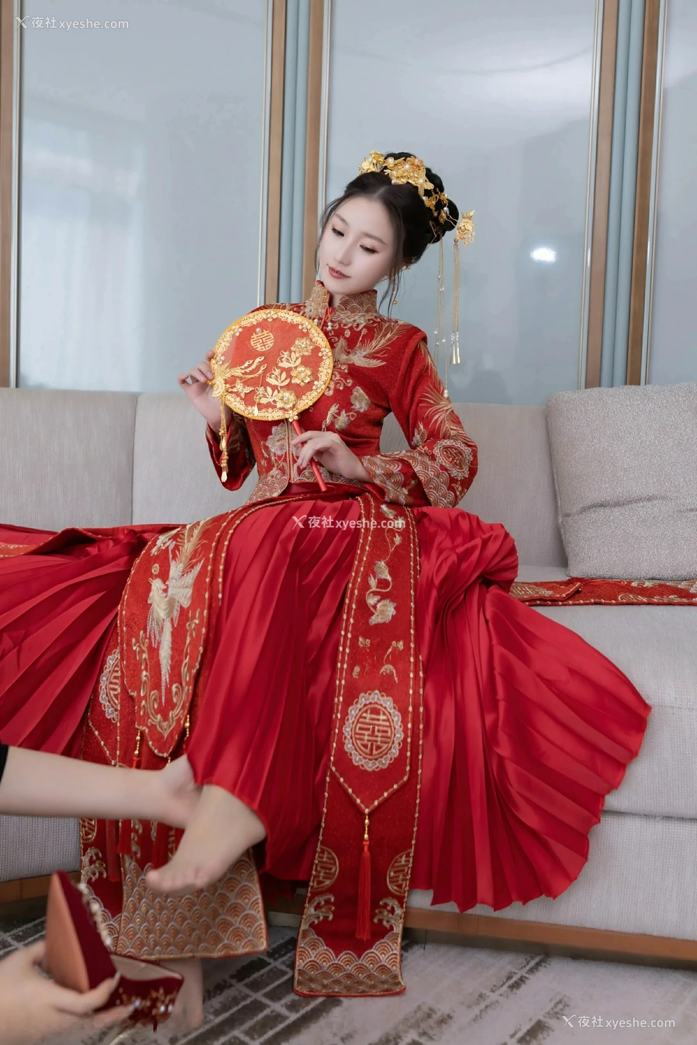 1P - [XiuRen秀人网] No.9811 杏子Yada