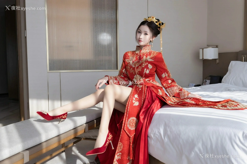 1P - [XiuRen秀人网] No.9811 杏子Yada