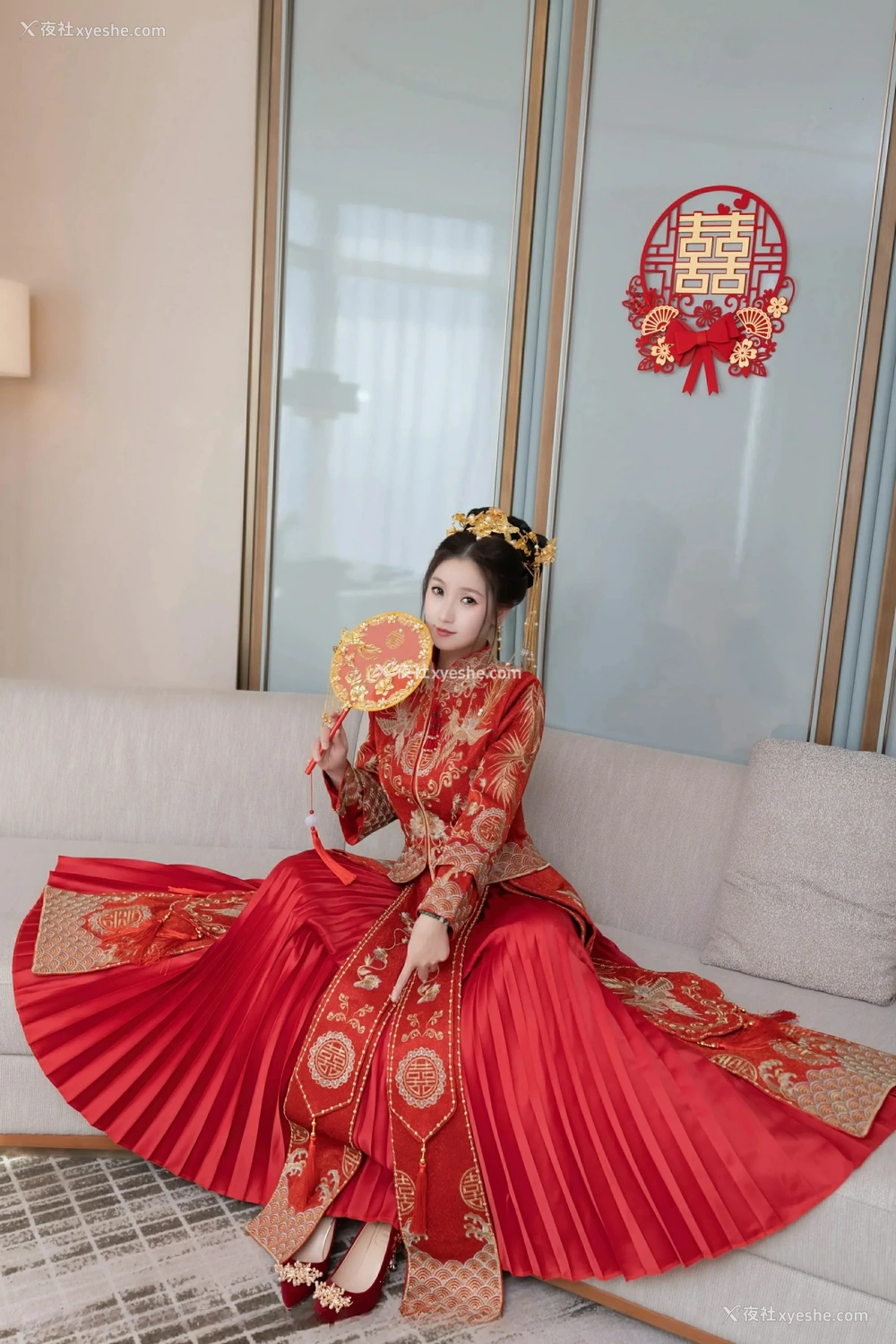 1P - [XiuRen秀人网] No.9811 杏子Yada