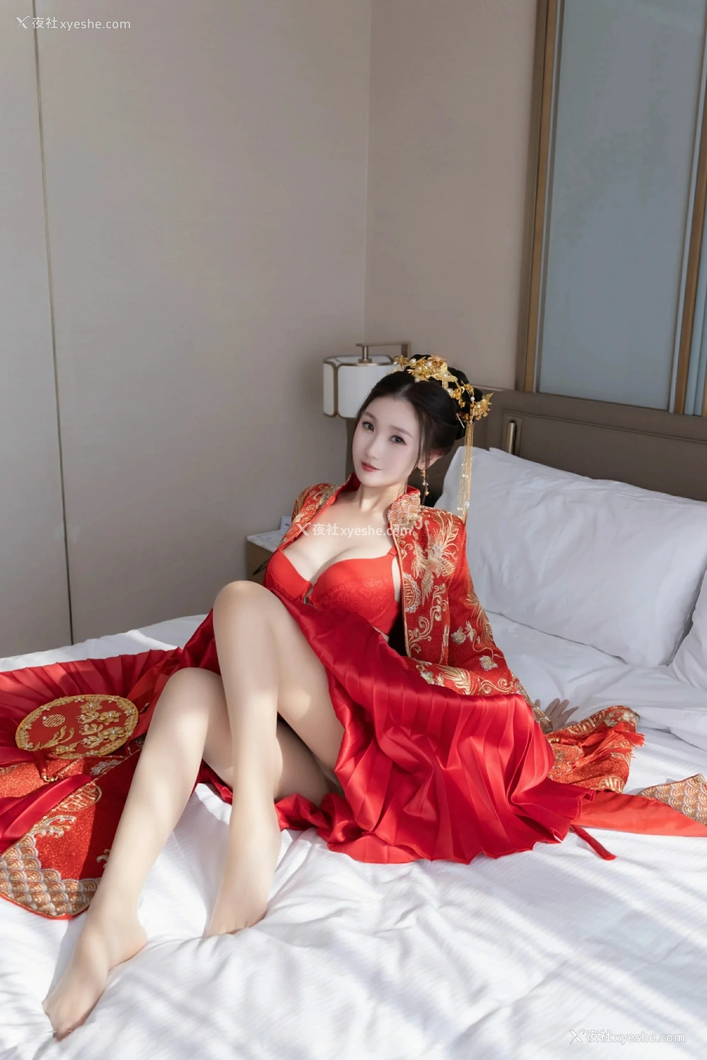 1P - [XiuRen秀人网] No.9811 杏子Yada