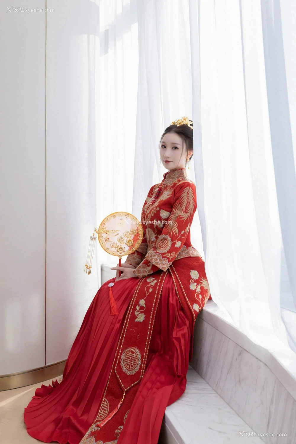 1P - [XiuRen秀人网] No.9811 杏子Yada