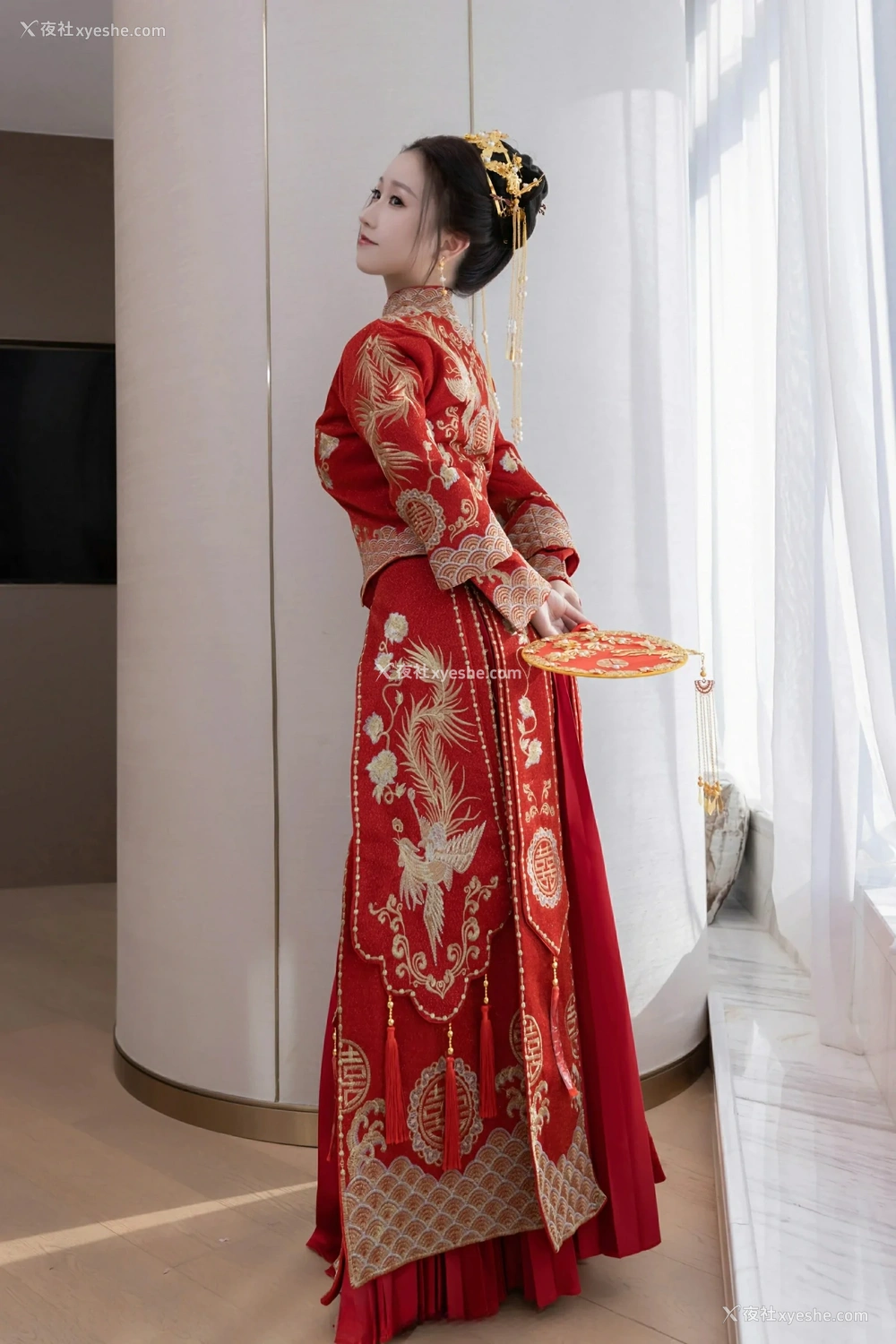 1P - [XiuRen秀人网] No.9811 杏子Yada