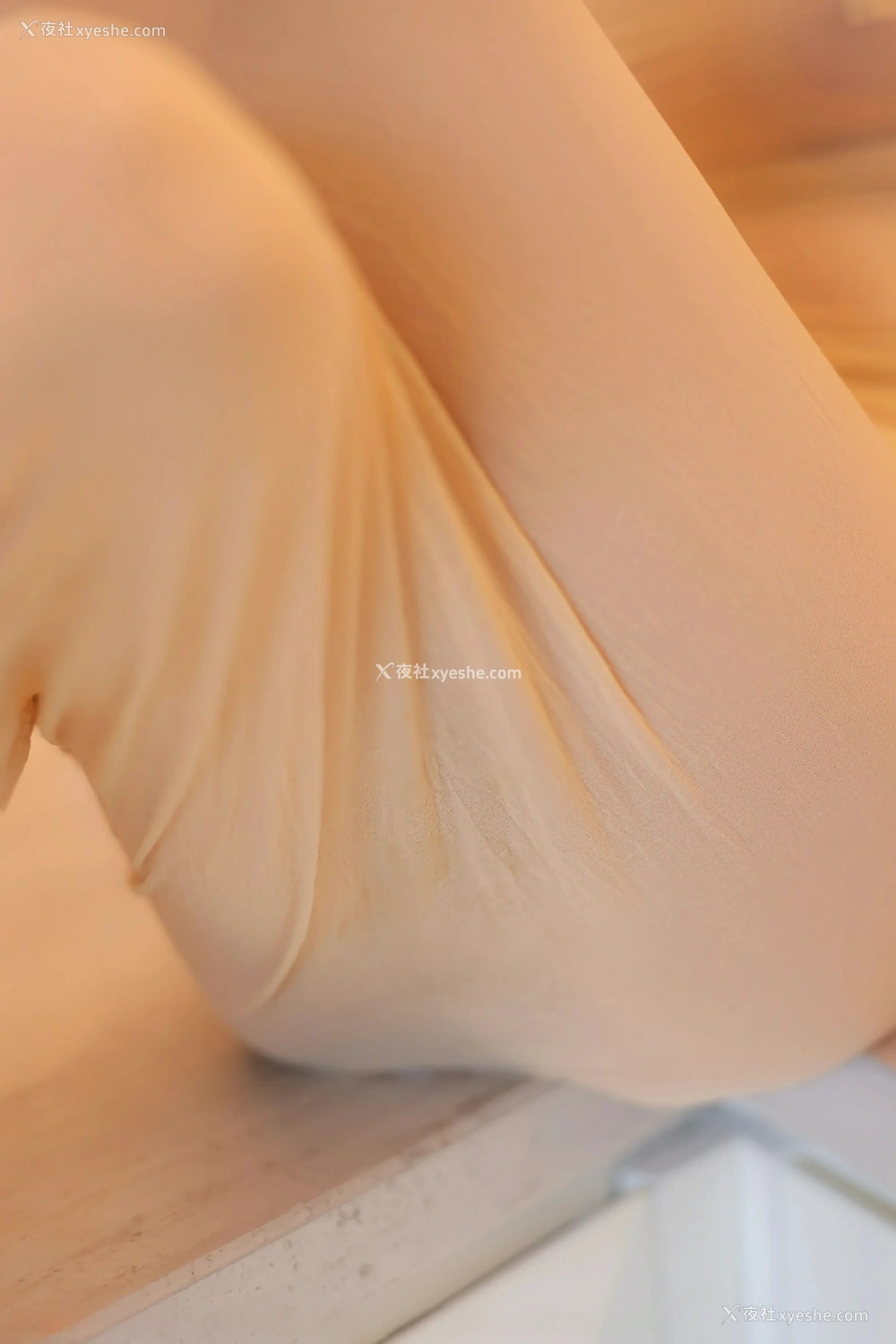 1P - [XiuRen秀人网] No.9825 余安安