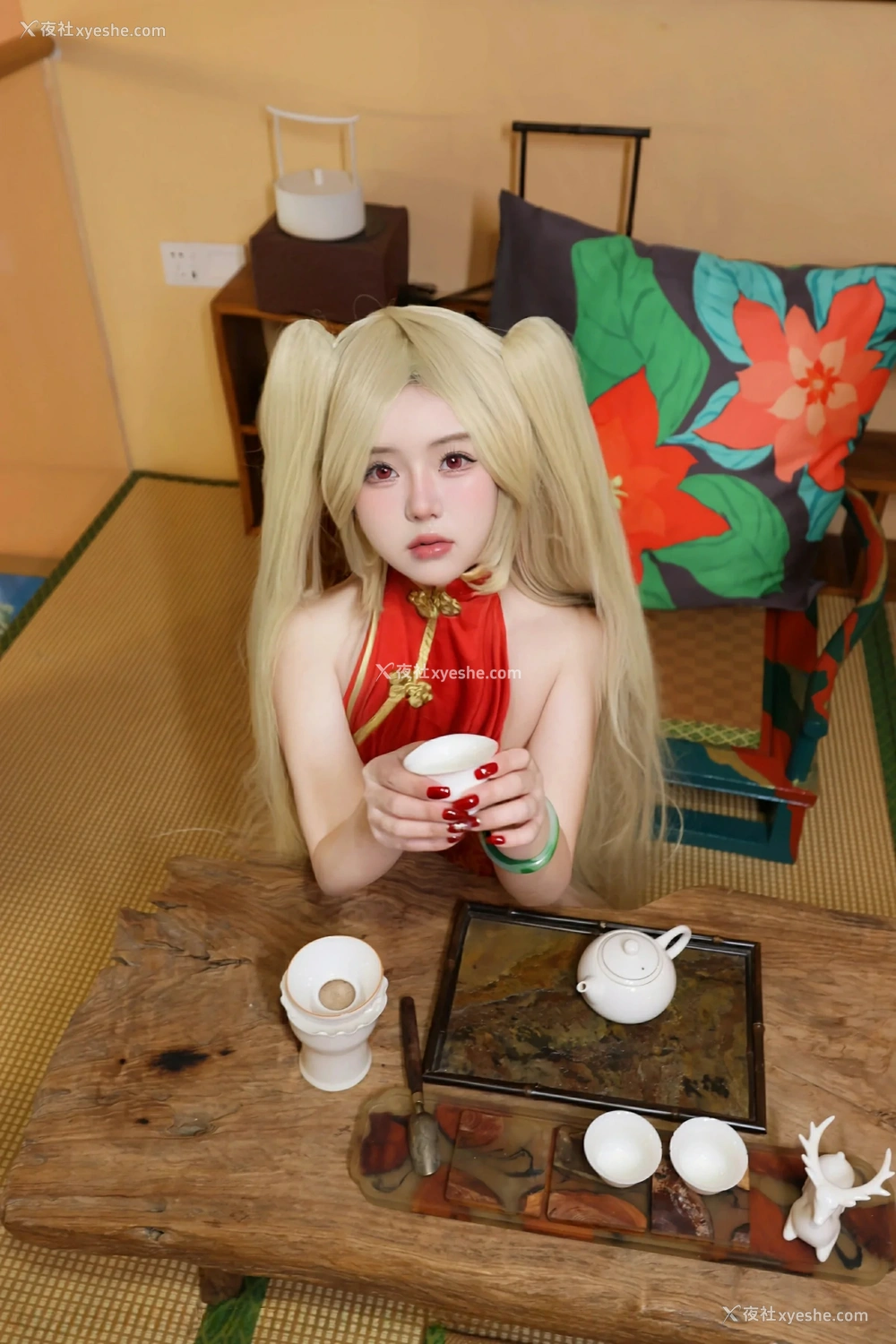 1P - [XiuRen秀人网] No.9834 小薯条nienie