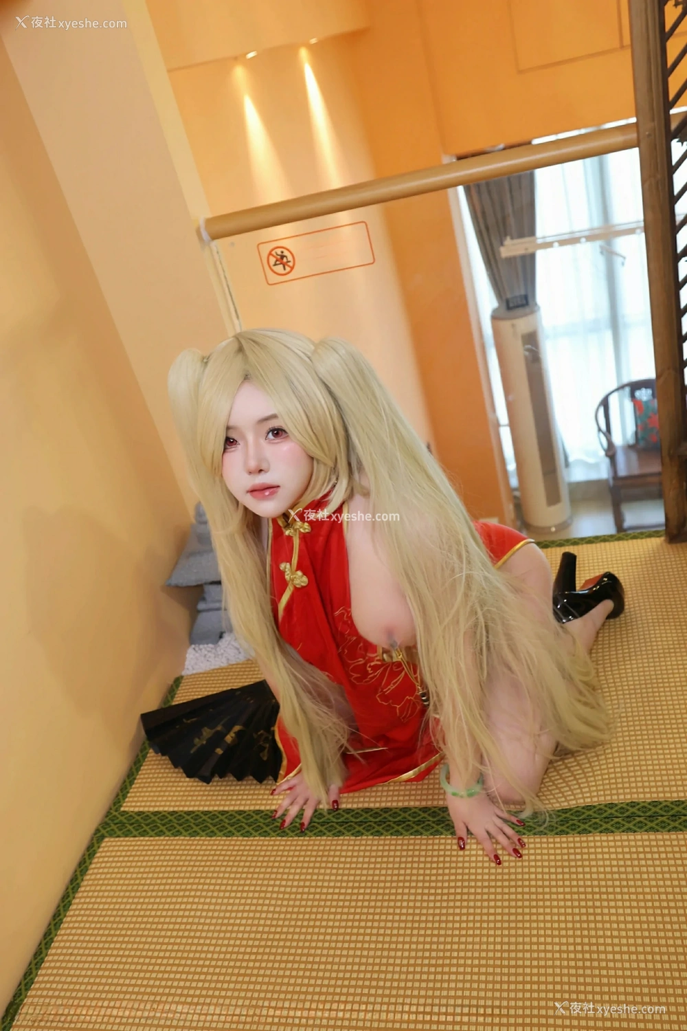 1P - [XiuRen秀人网] No.9834 小薯条nienie