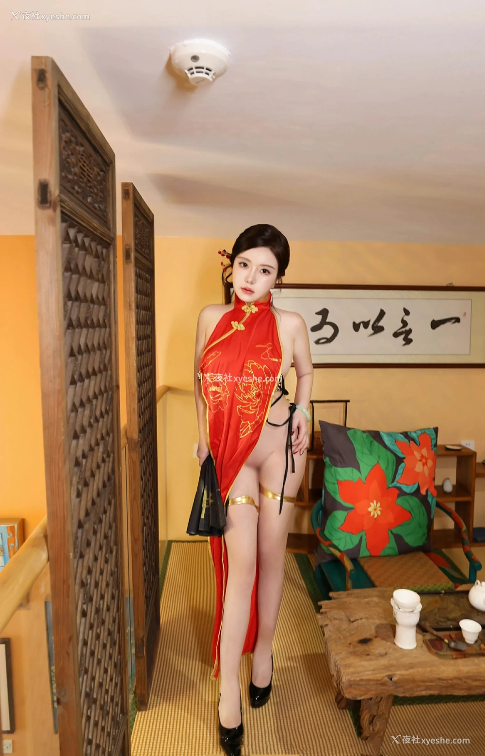 1P - [XiuRen秀人网] No.9834 小薯条nienie