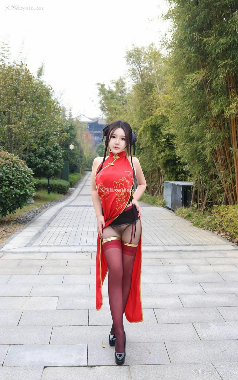 1P - [XiuRen秀人网] No.9834 小薯条nienie