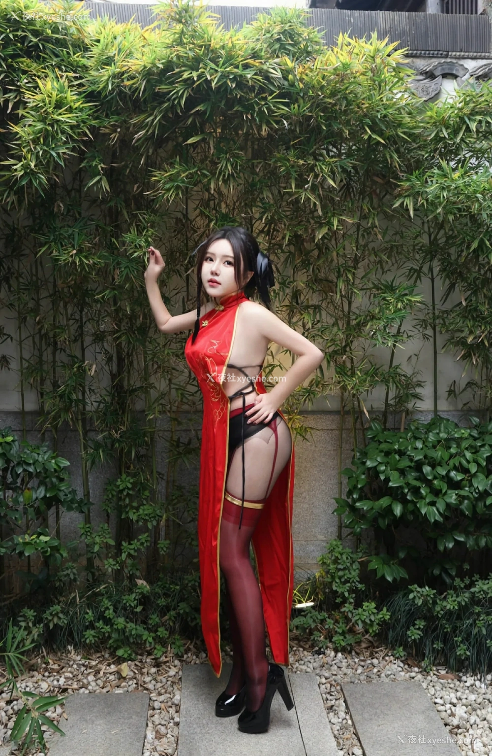 1P - [XiuRen秀人网] No.9834 小薯条nienie