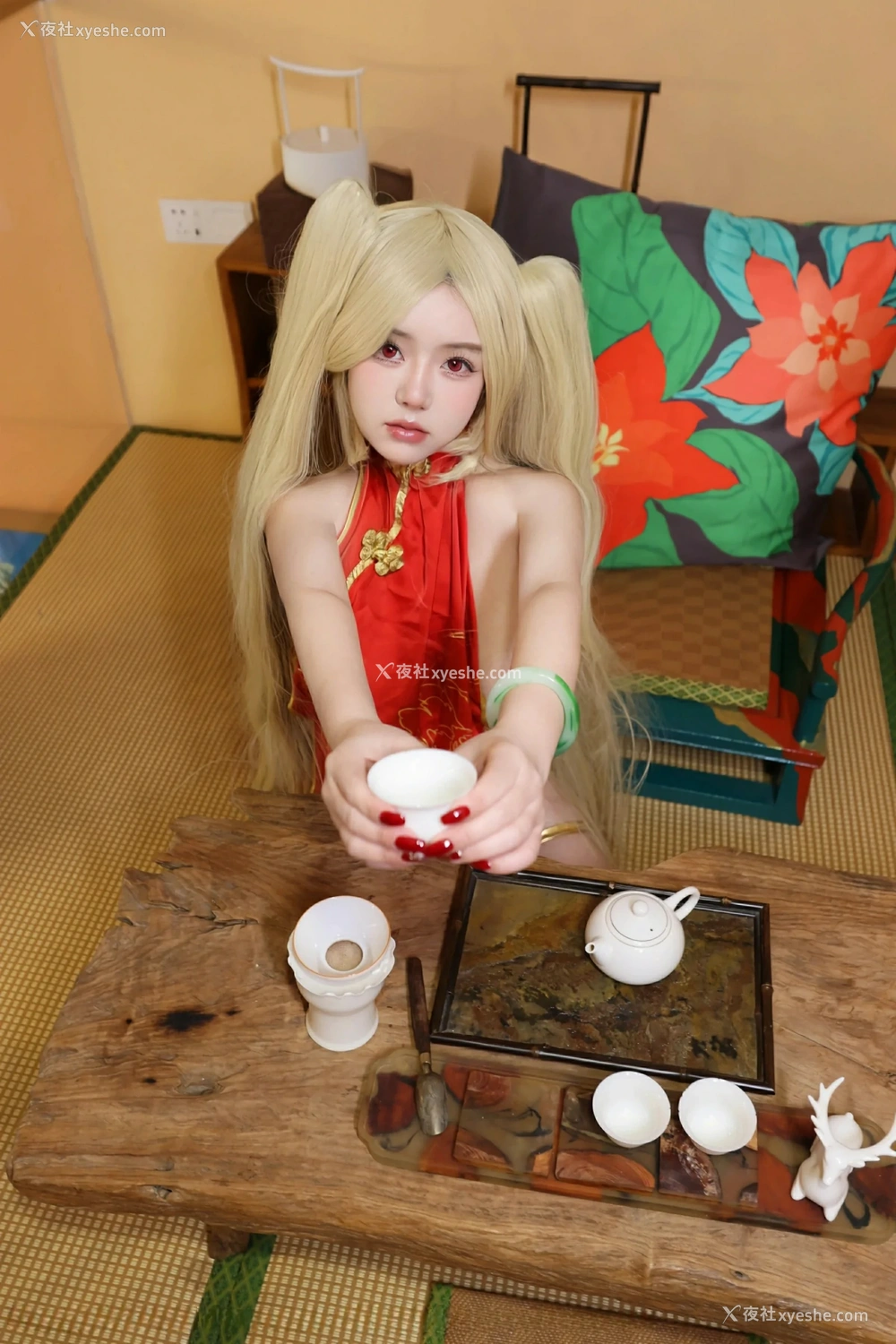 1P - [XiuRen秀人网] No.9834 小薯条nienie