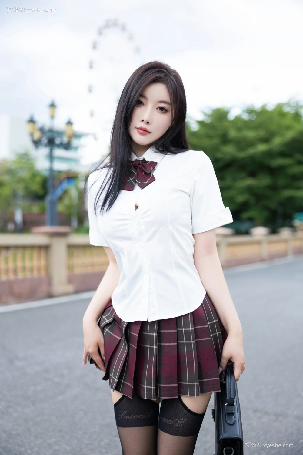 1P - xiuren秀人网福利杨晨晨Yome大尺度私拍写真性感JK制服