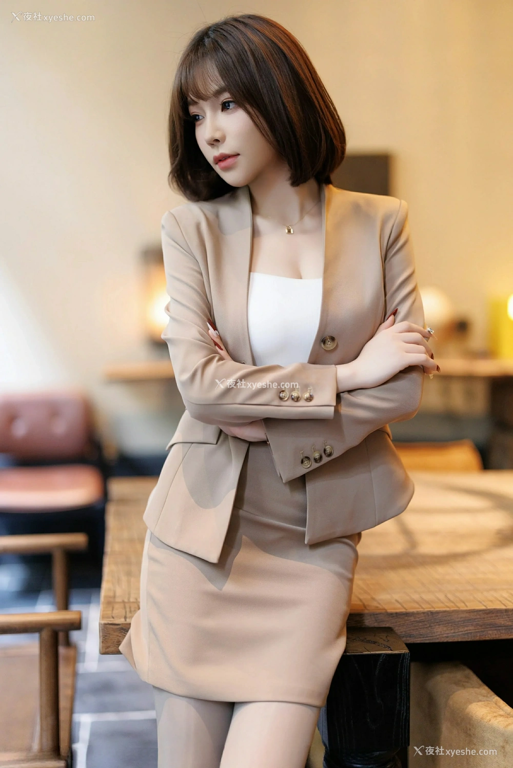 1P - [XiuRen秀人网] No.9844 徐莉芝Booty