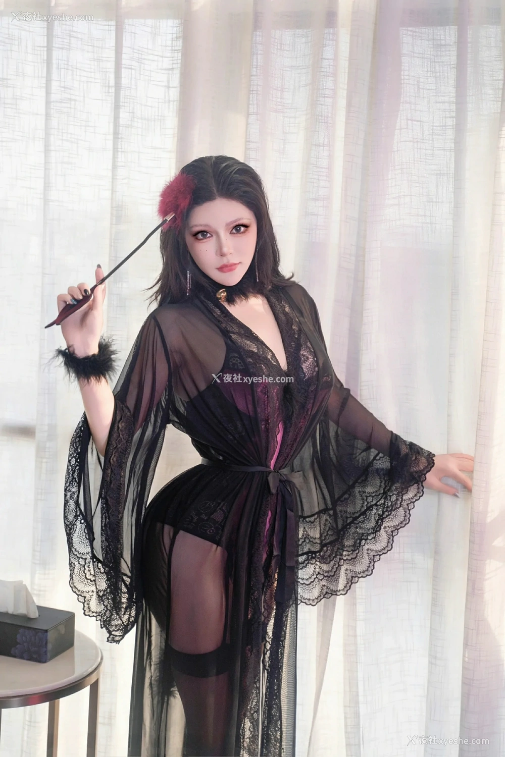 1P - [XiuRen秀人网] No.9846 伊丽莎有点白