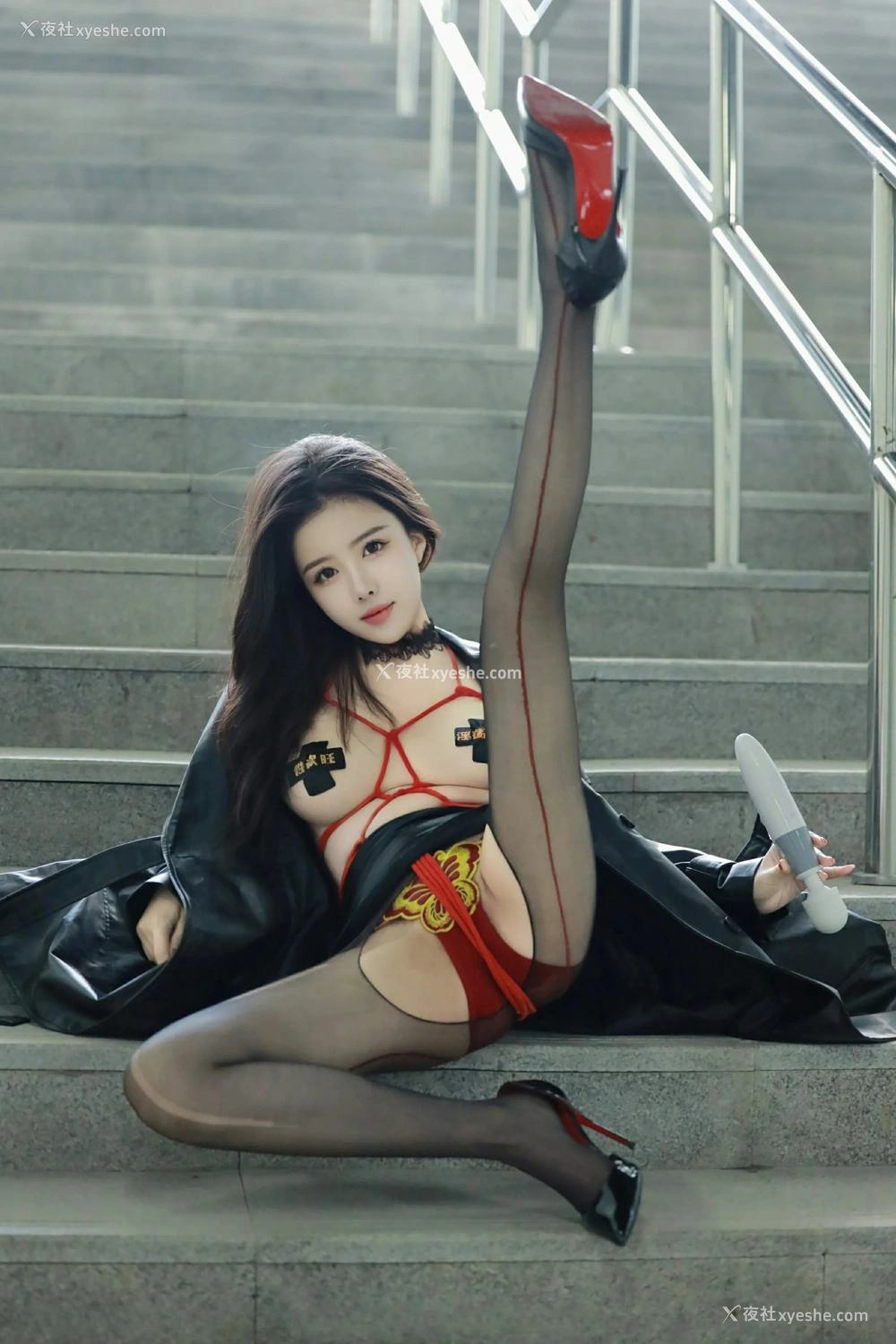 1P - [XiuRen秀人网] No.9855 唐翩翩