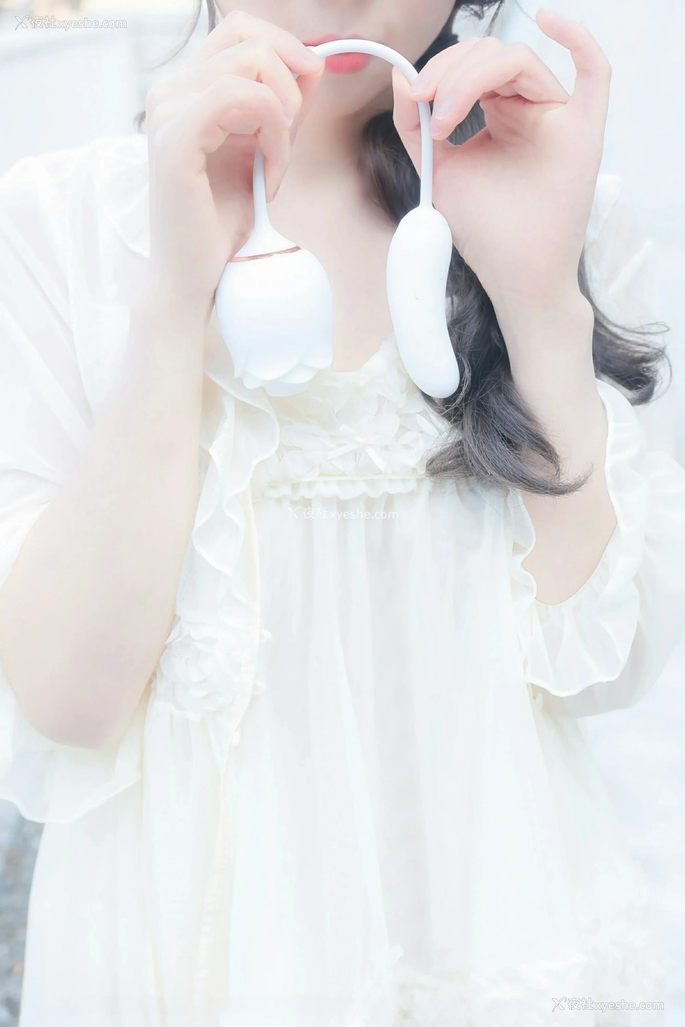 1P - [XiuRen秀人网] No.9851 桃妖夭