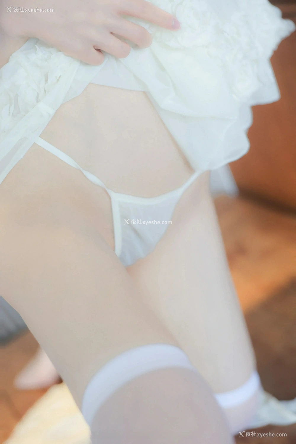 1P - [XiuRen秀人网] No.9851 桃妖夭