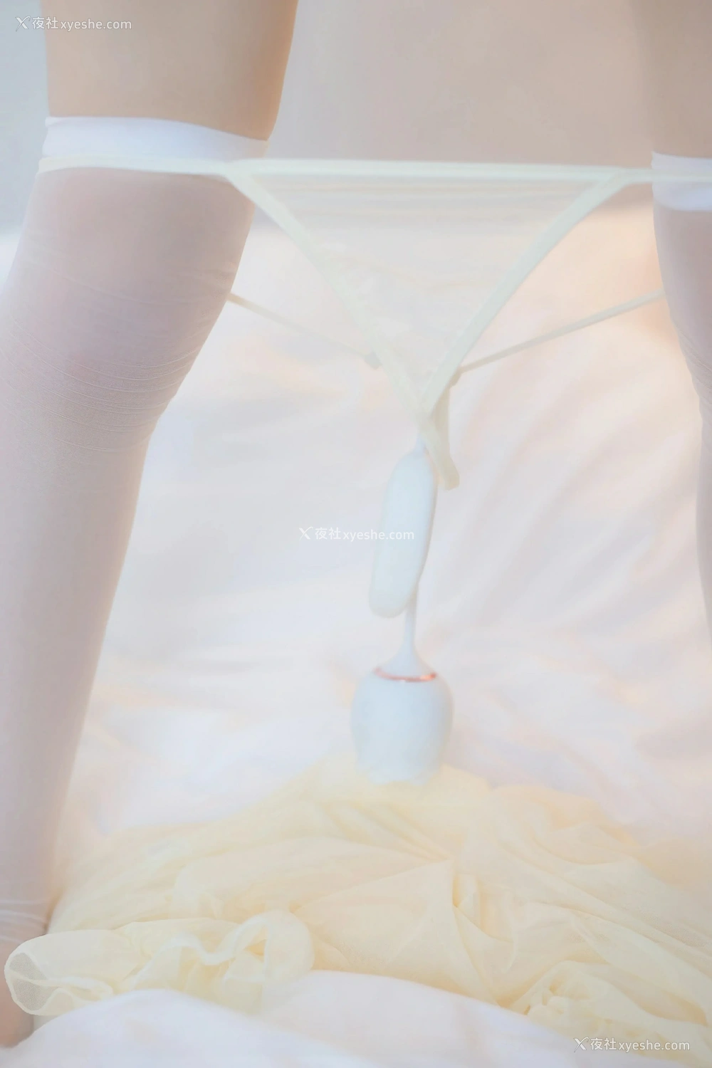 1P - [XiuRen秀人网] No.9851 桃妖夭