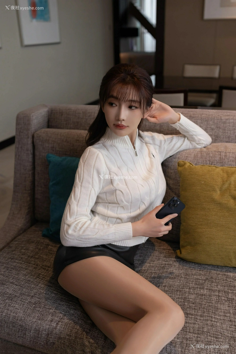 1P - [XiuRen秀人网] No.9852 陆萱萱