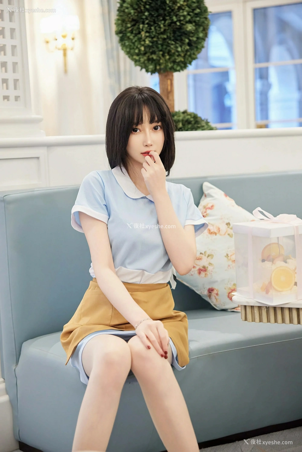 1P - [XiuRen秀人网] No.9864 玥儿玥er
