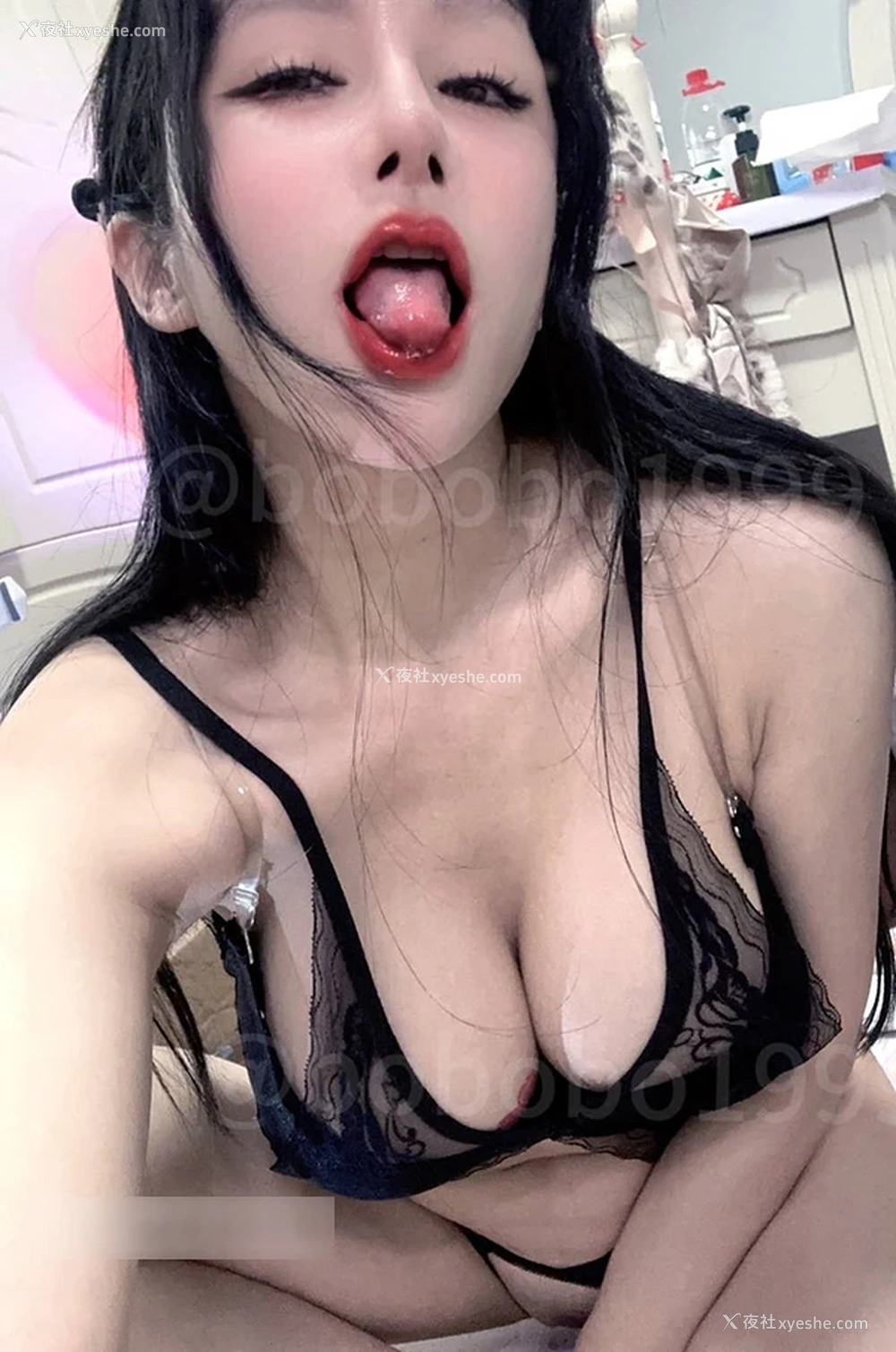 1P - 巨乳网红@深圳波多野结衣 尺度诱惑视图