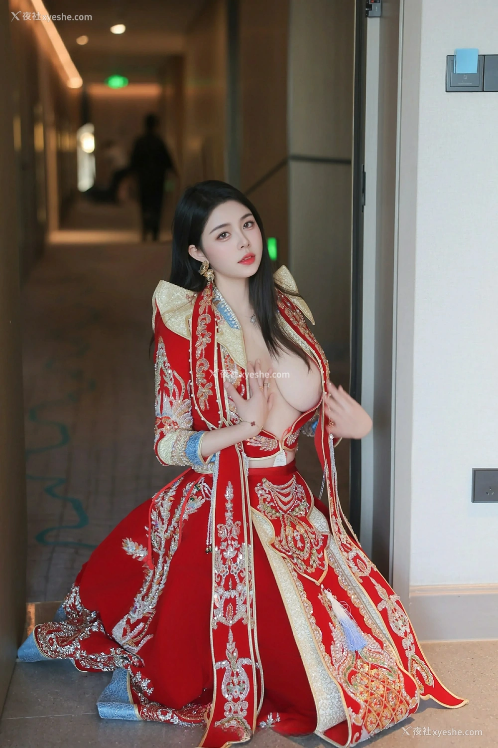 1P - [XiuRen秀人网] No.9869 林若凡F