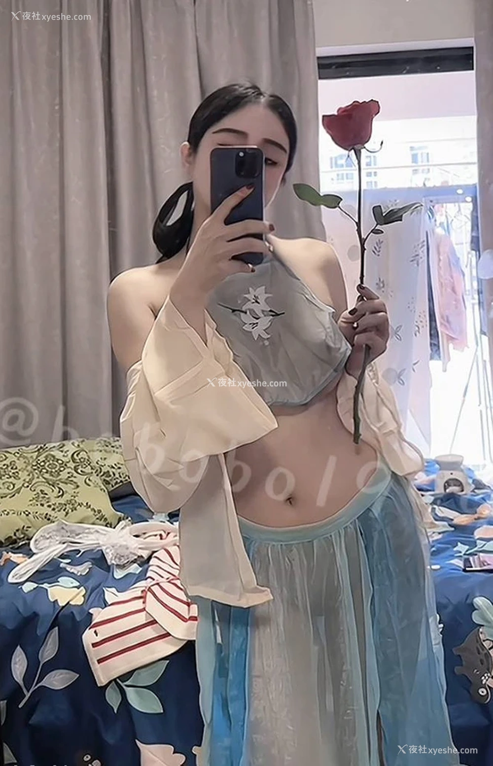 1P - 巨乳网红@深圳波多野结衣 尺度诱惑视图2