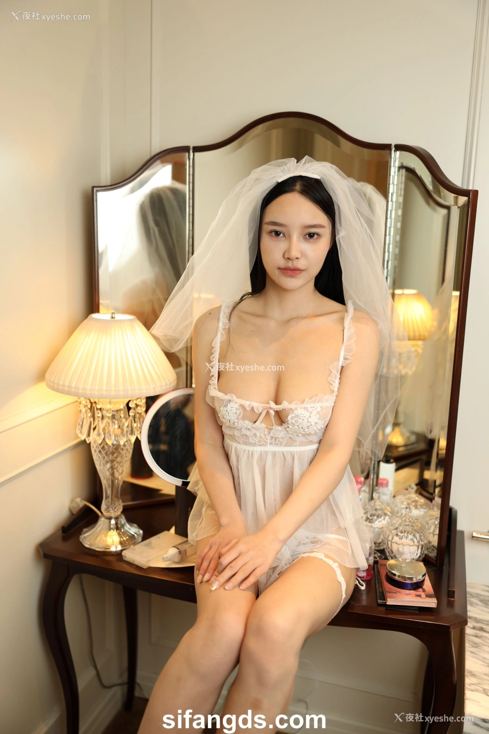 1P - 国模唐琪儿性感写真套图
