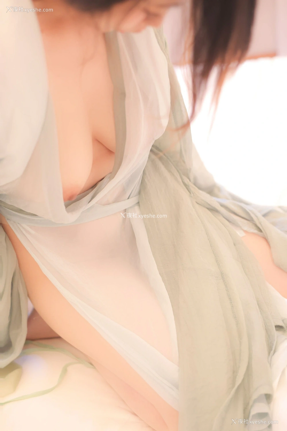 1P - xiuren秀人网福利蛋蛋宝大尺度私拍无码流出绿色汉服