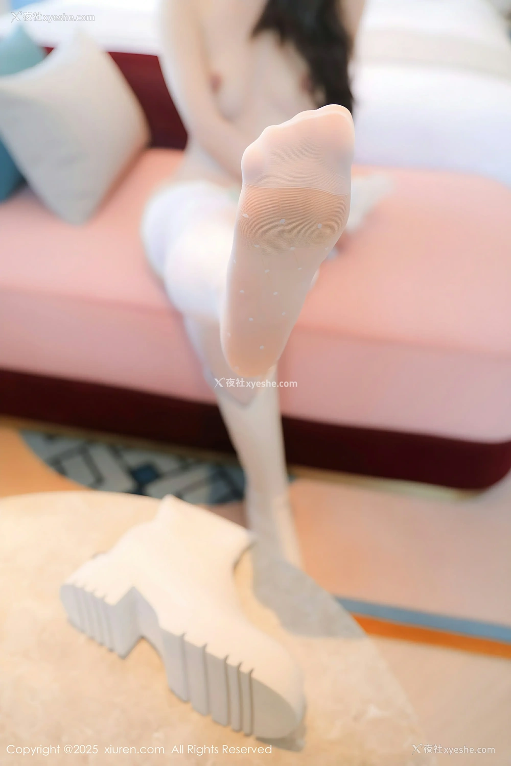 1P - [XiuRen秀人网] No.9887 桃妖夭