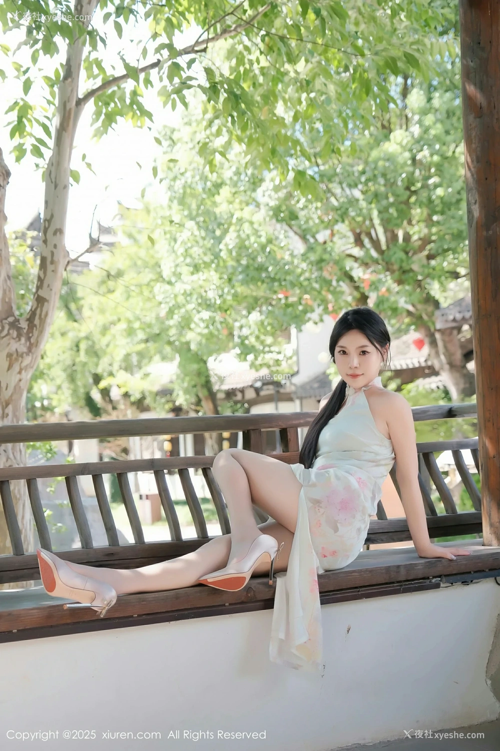 1P - [XiuRen秀人网] No.9893 麦田