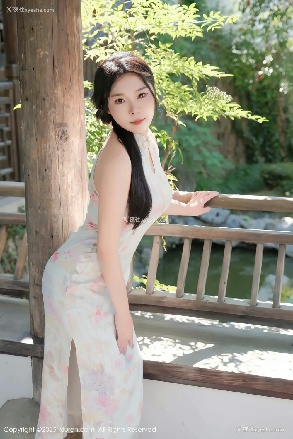 1P - [XiuRen秀人网] No.9893 麦田