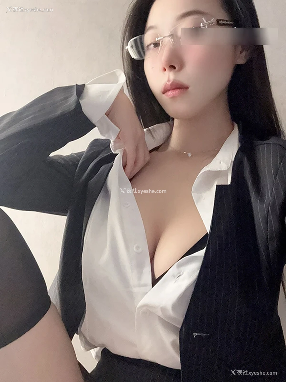 1P - 秀人女神清妙白纱 制服私购美妙胴体无圣光图集