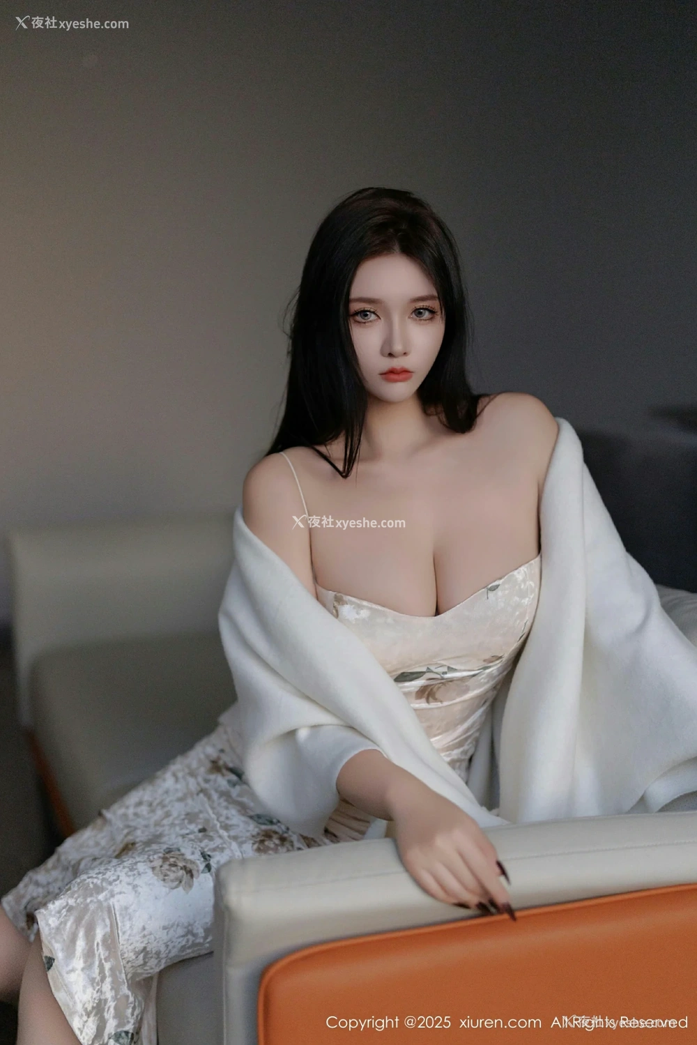 1P - [XiuRen秀人网] No.9899 娜比