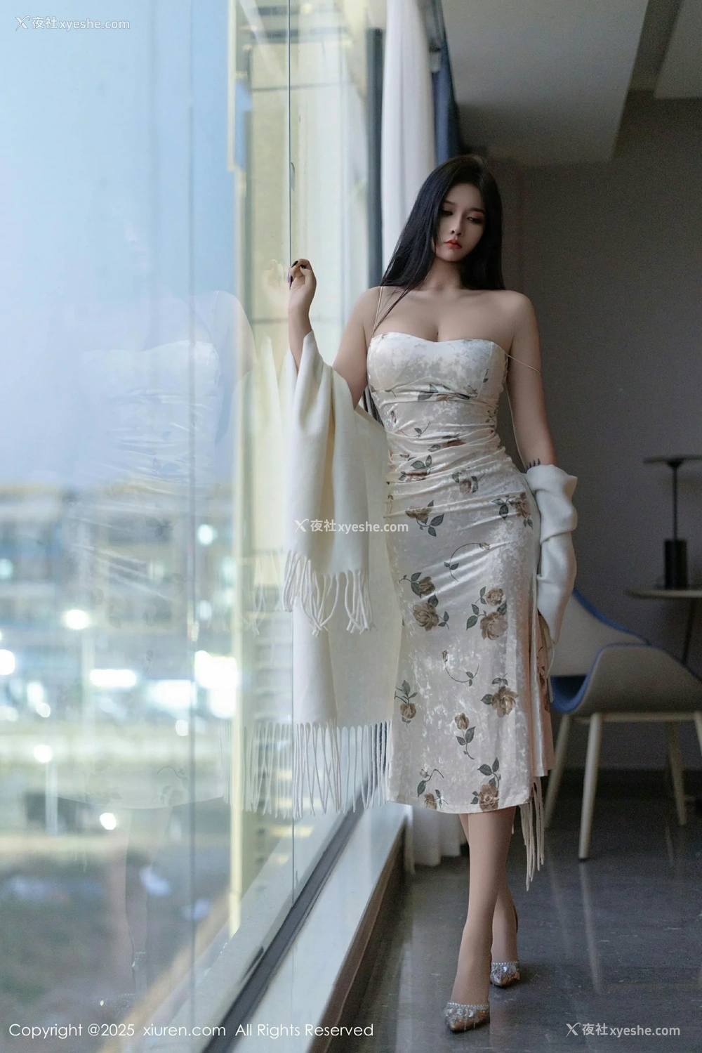 1P - [XiuRen秀人网] No.9899 娜比