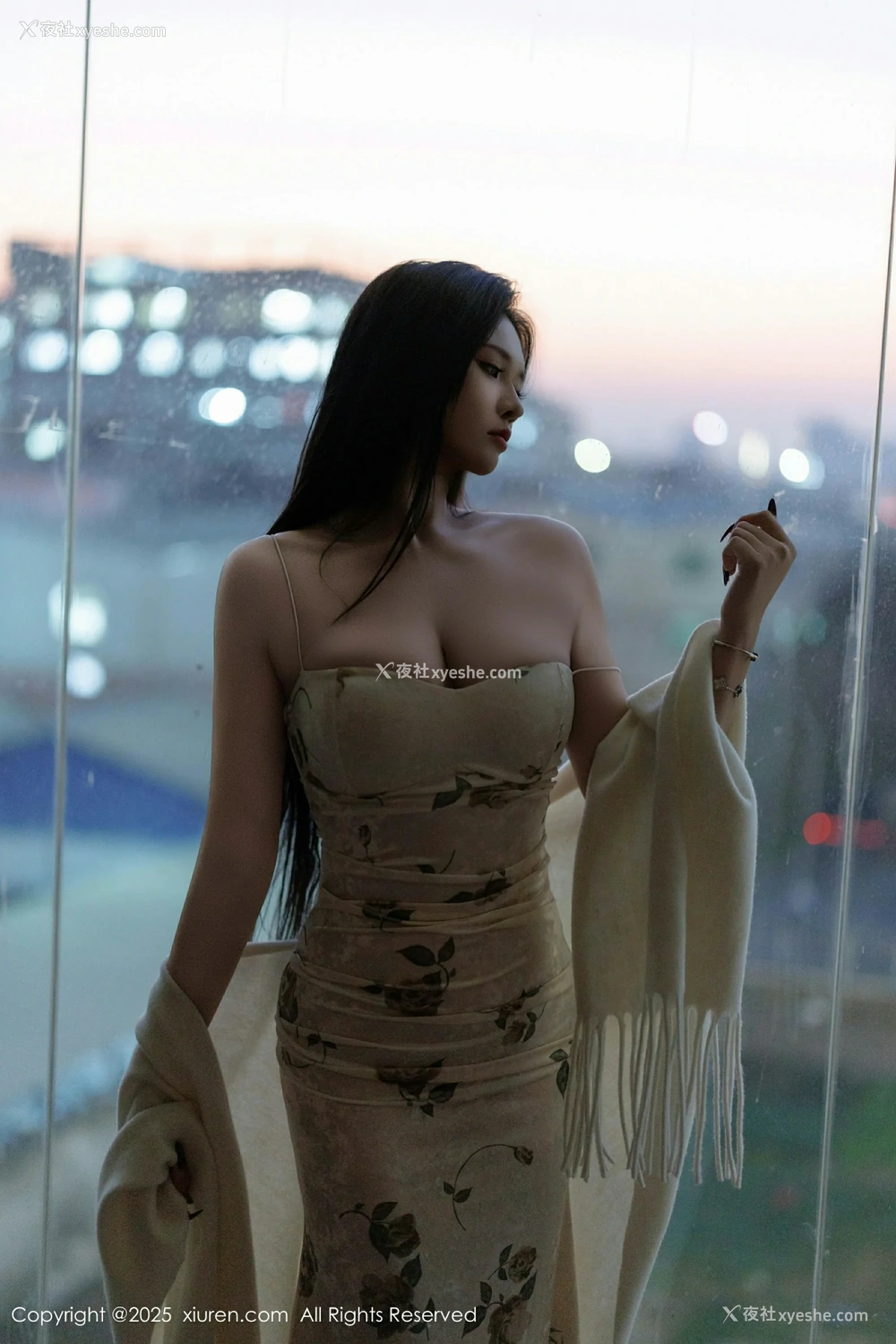 1P - [XiuRen秀人网] No.9899 娜比