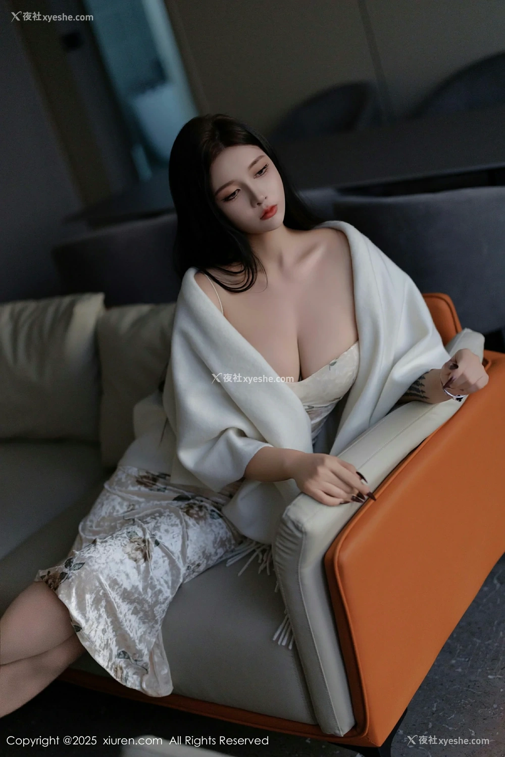 1P - [XiuRen秀人网] No.9899 娜比