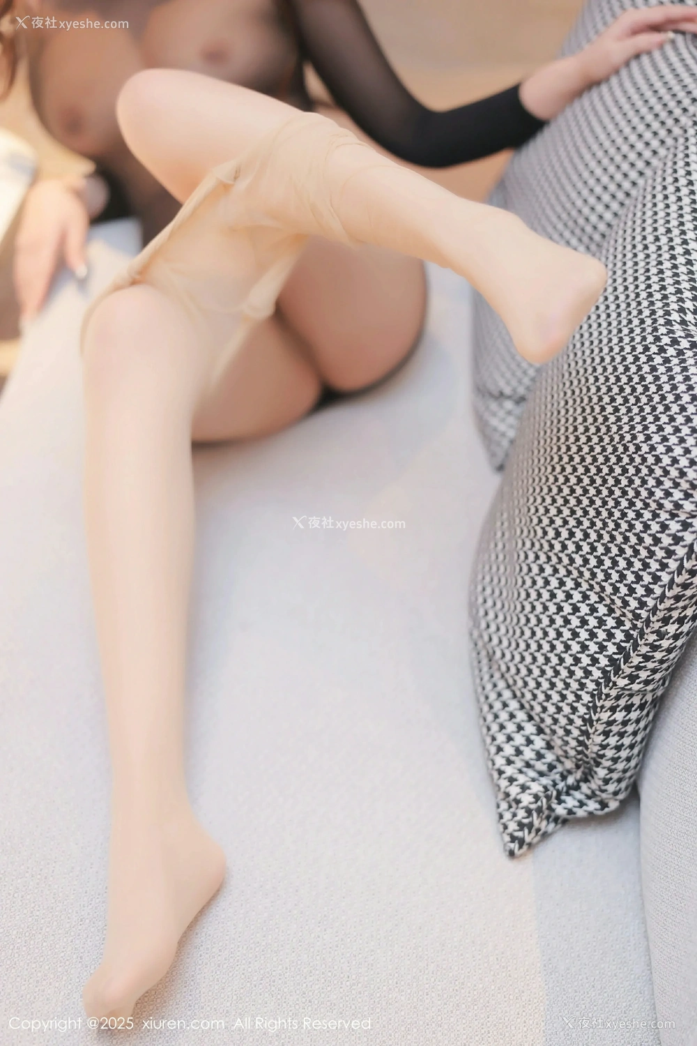 1P - [XiuRen秀人网] No.9906 希雅sia