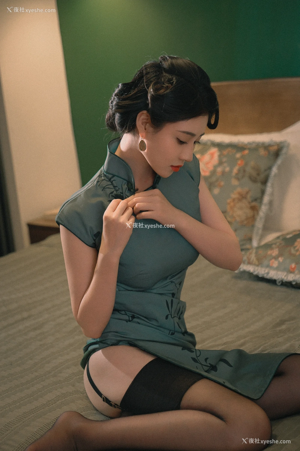 1P - 年年Nnian – 海上花