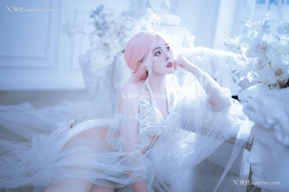 1P - Natsuko夏夏子 – 白天蛾