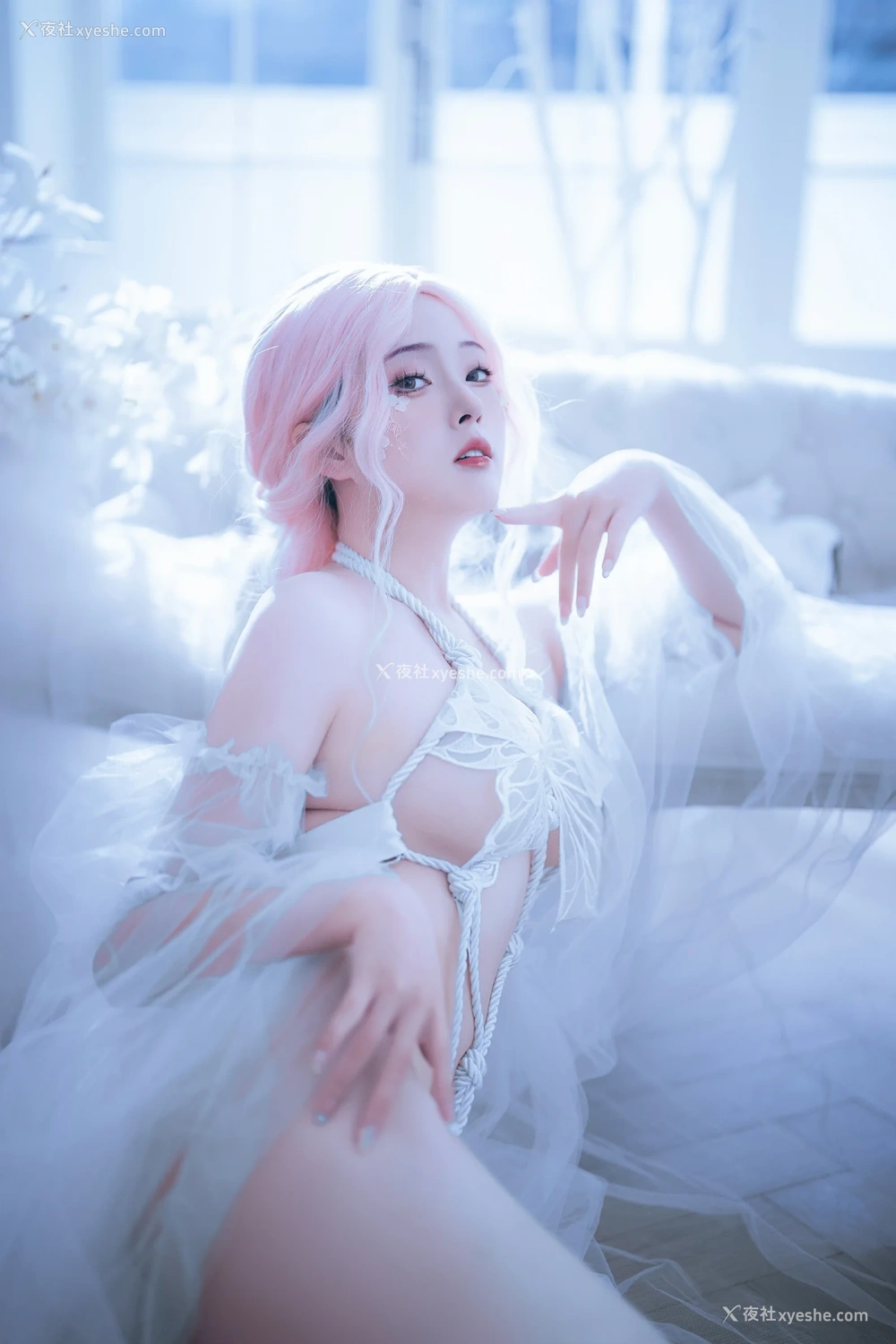 1P - Natsuko夏夏子 – 白天蛾