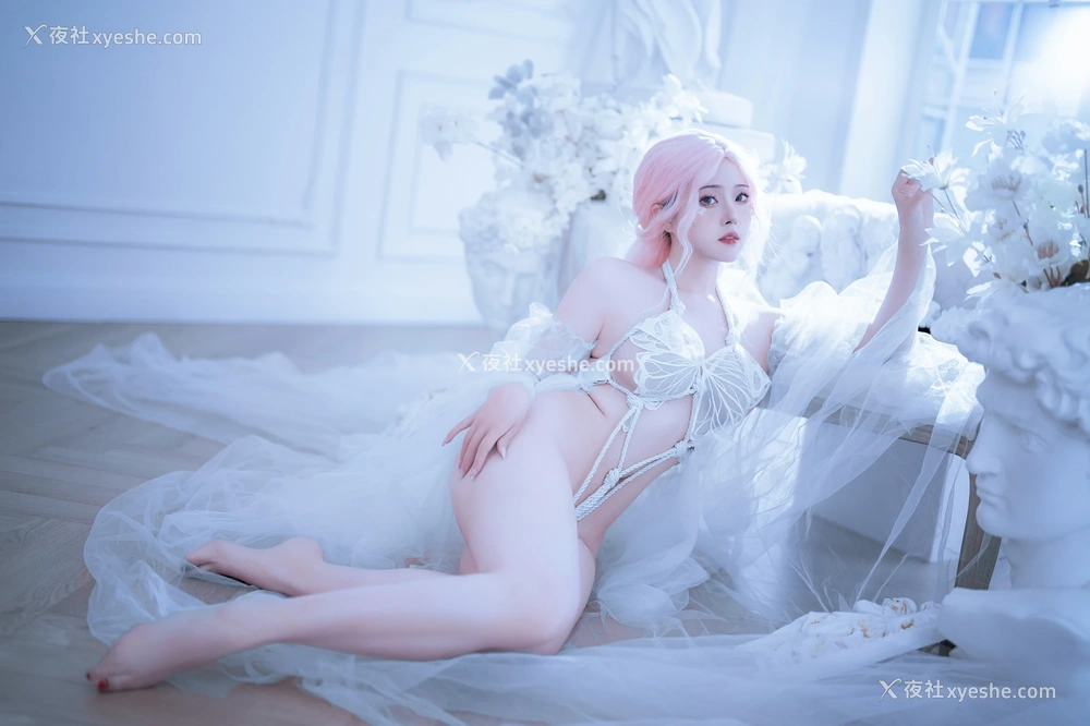 1P - Natsuko夏夏子 – 白天蛾